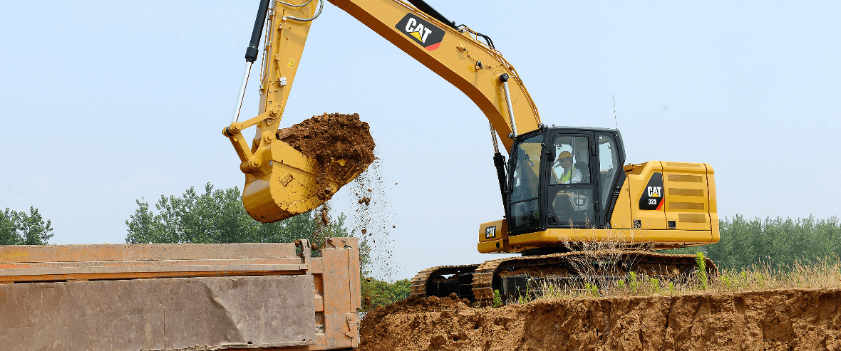 Wheel vs. Track Excavators