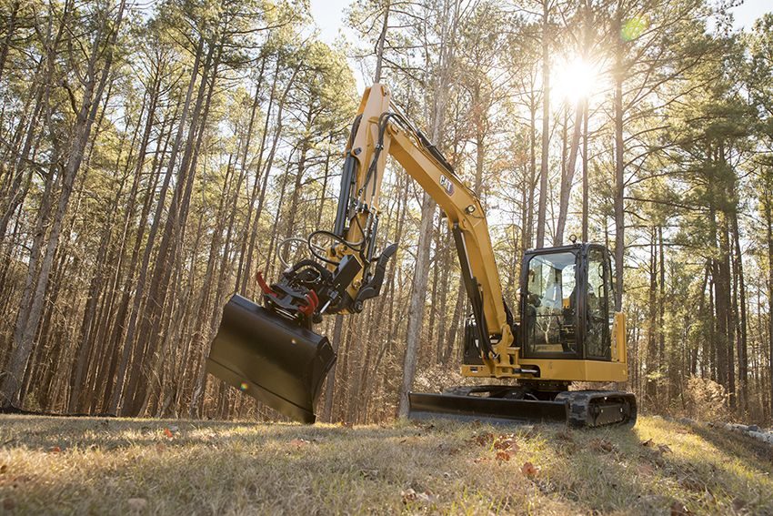CAT MINI EXCAVATOR