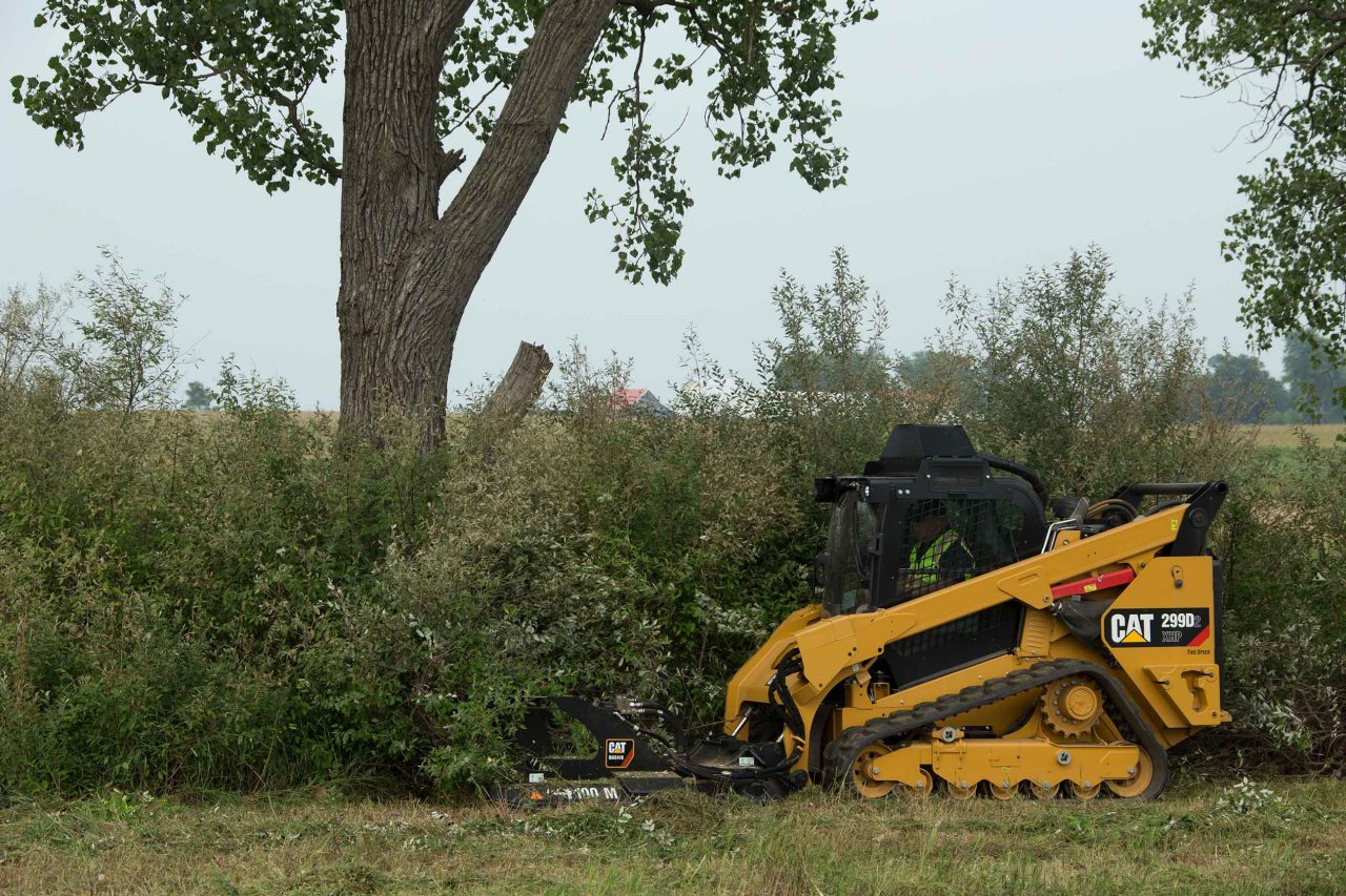 CAT® Industrial Brushcutter Operating Tips
