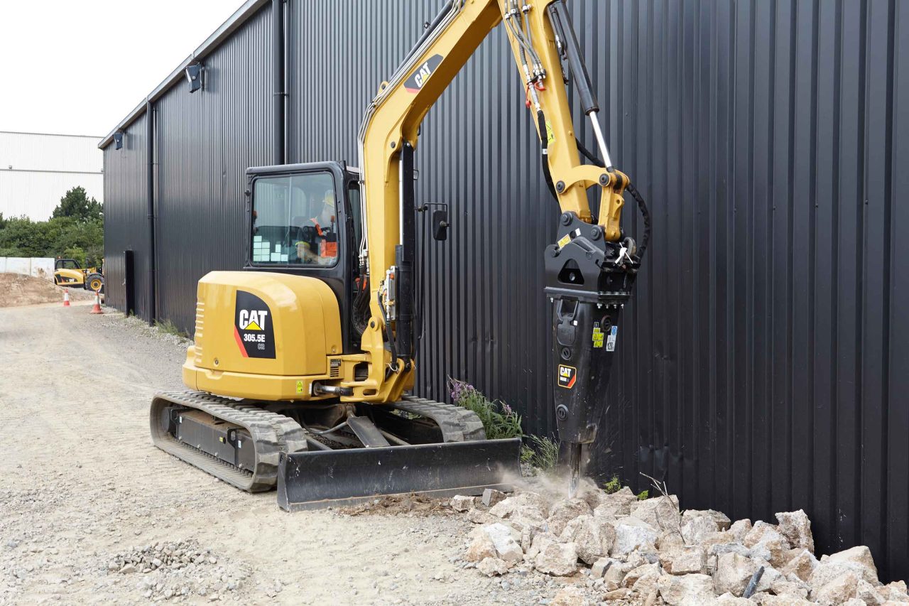 CAT® Hammer Operating Tips